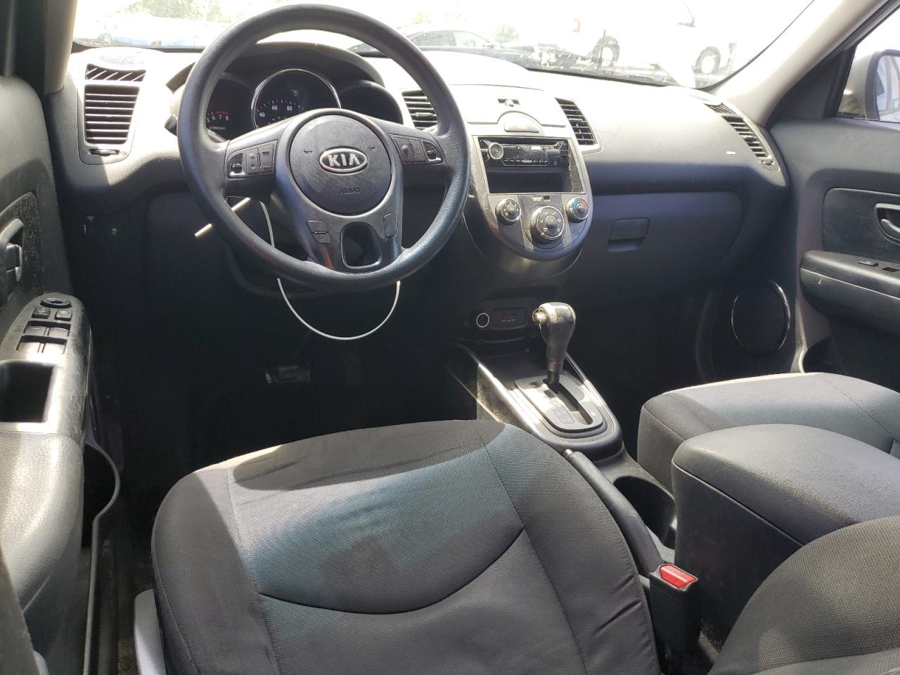 2010 Kia Soul + VIN: KNDJT2A22A7145511 Lot: 63933675