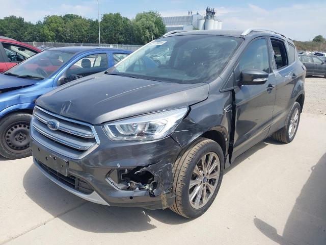 FORD KUGA TITAN 2019