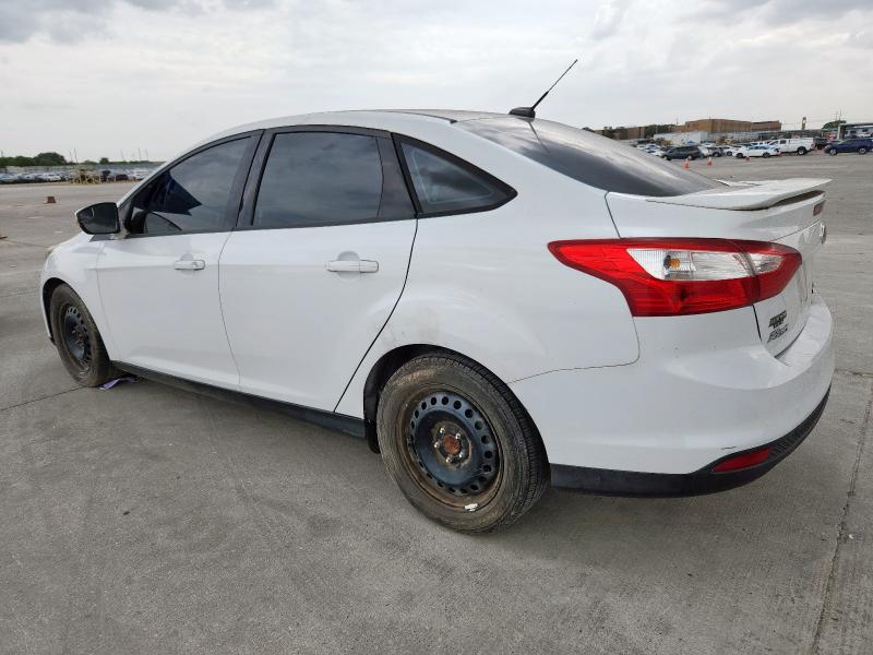 Sedans FORD FOCUS 2014 White