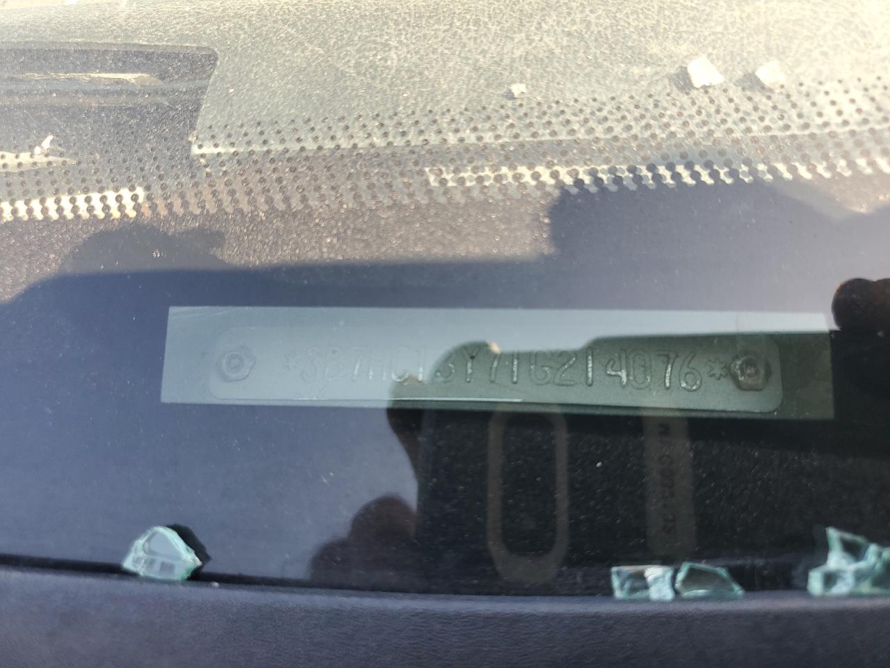 2001 Dodge Ram 1500 VIN: 3B7HC13Y71G214076 Lot: 63119375