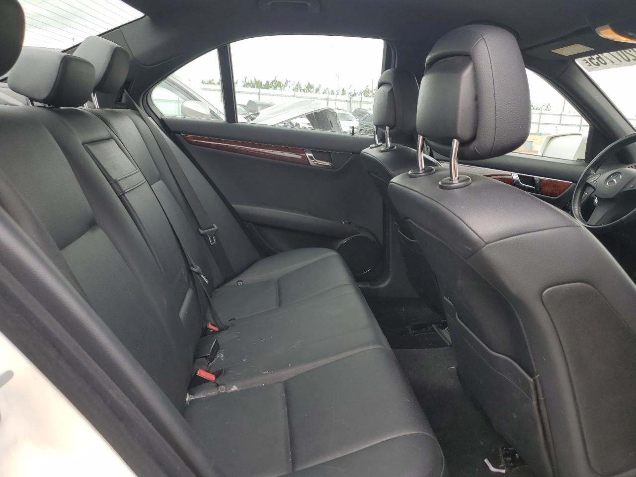 2011 Mercedes-Benz C 250 4Matic VIN: WDDGF8FB0BA489586 Lot: 63207765