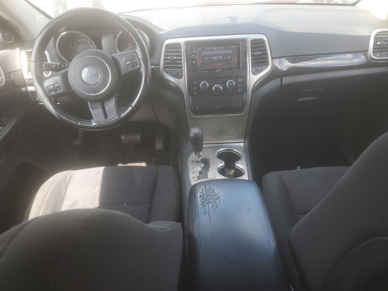 2011 Jeep Grand Cherokee Laredo VIN: 1J4RR4GG5BC572474 Lot: 65223975