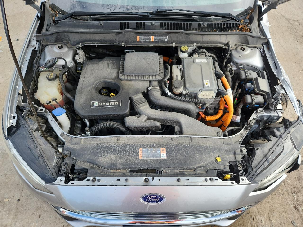2020 Ford Fusion Se VIN: 3FA6P0LU0LR105958 Lot: 64010145