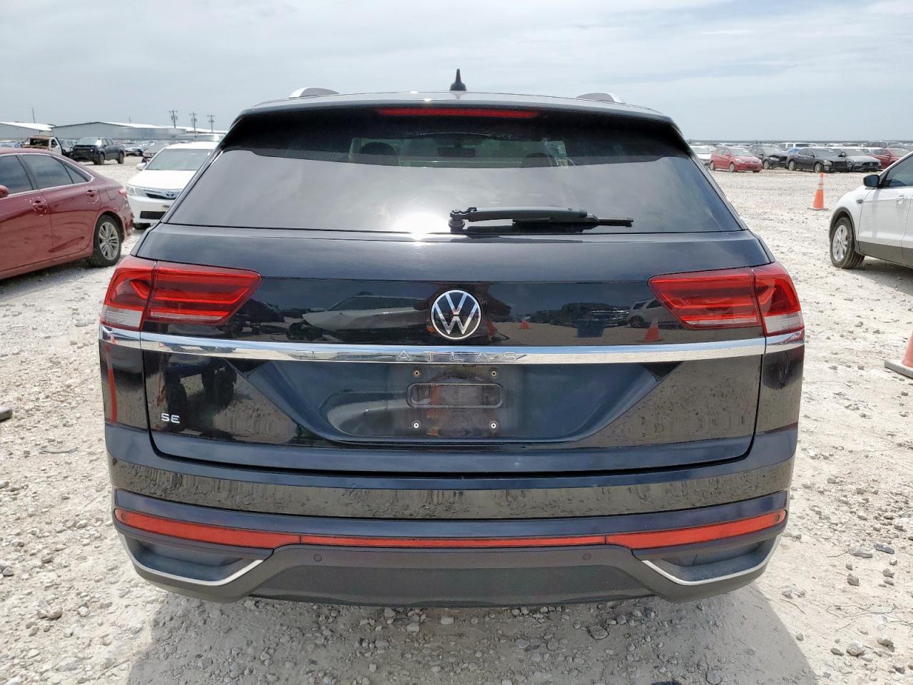 1v2jc2ca0mc235836 1V2JC2CA0MC235836 2021 Volkswagen Atlas Cross Sport Se