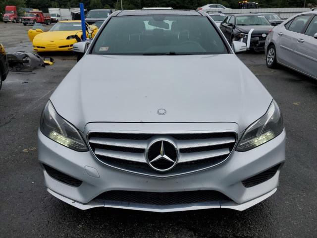 Sedans MERCEDES-BENZ E-CLASS 2014 Srebrny