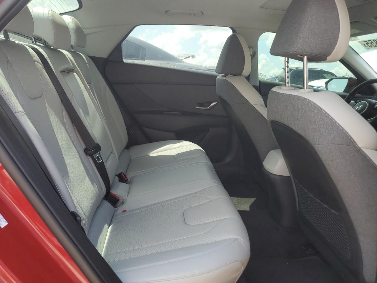 2022 Hyundai Elantra Limited VIN: KMHLP4AG1NU349269 Lot: 63337855
