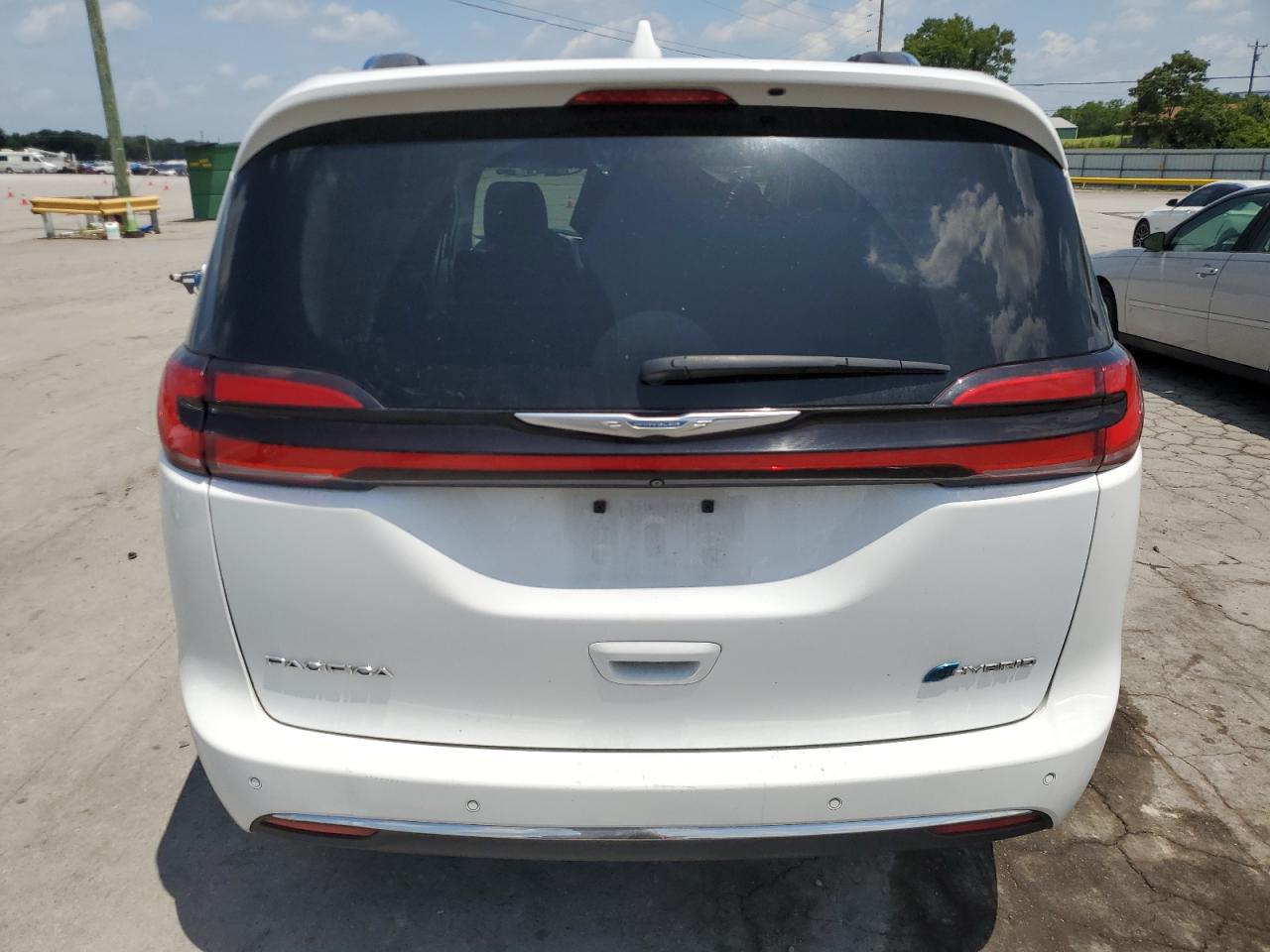 2021 Chrysler Pacifica Hybrid Touring L VIN: 2C4RC1L76MR599382 Lot: 64046155
