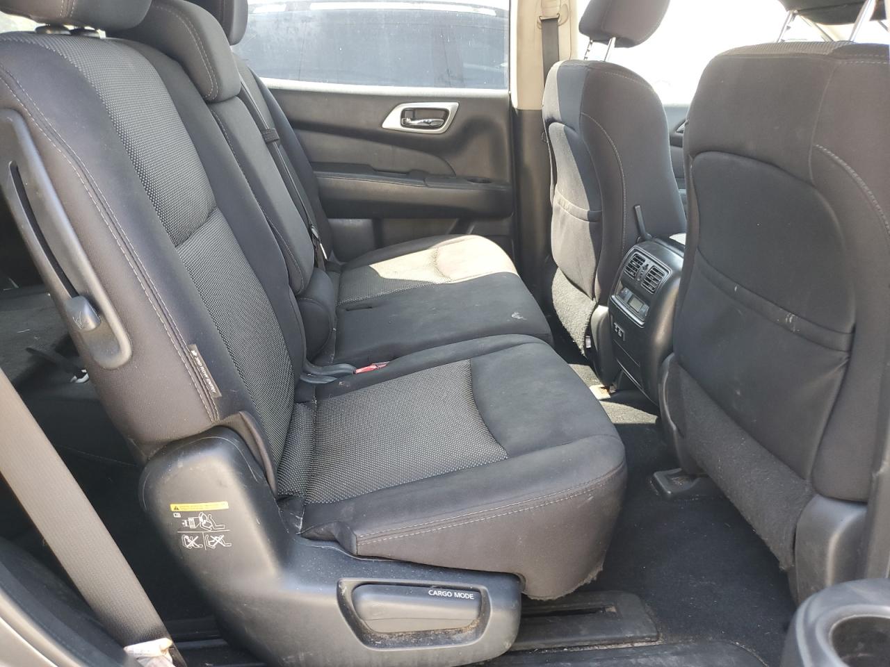 2019 Nissan Pathfinder S VIN: 5N1DR2MN6KC623967 Lot: 65976735