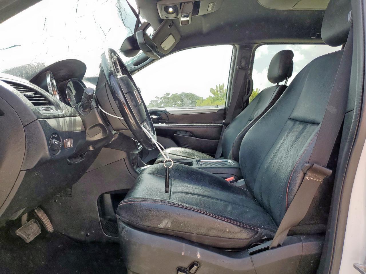 2019 Dodge Grand Caravan Gt VIN: 2C4RDGEG0KR565819 Lot: 63025435