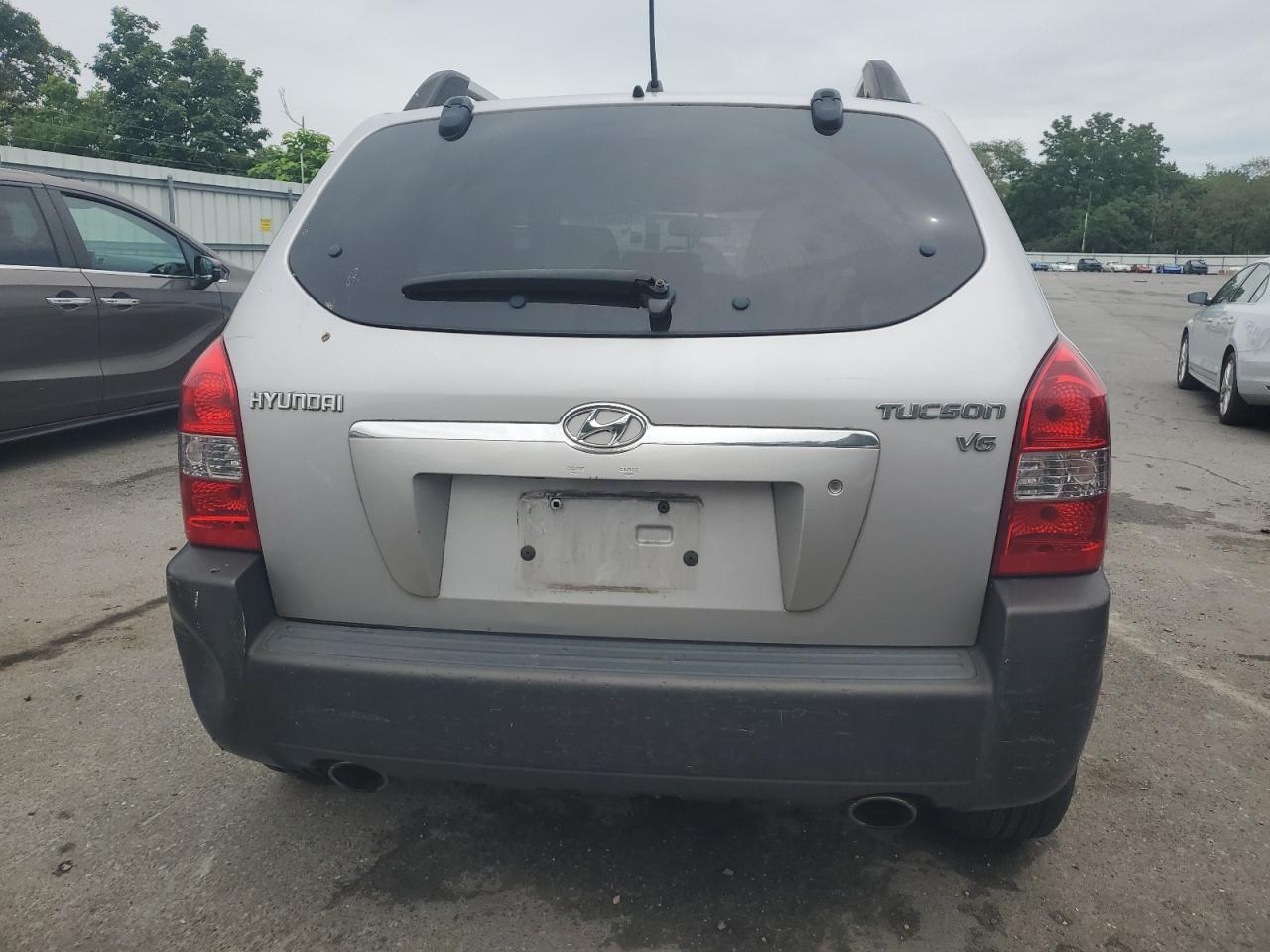 2005 Hyundai Tucson Gls VIN: KM8JN12D85U067615 Lot: 63128155