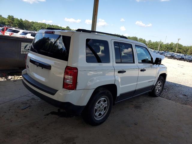  JEEP PATRIOT 2016 Белы