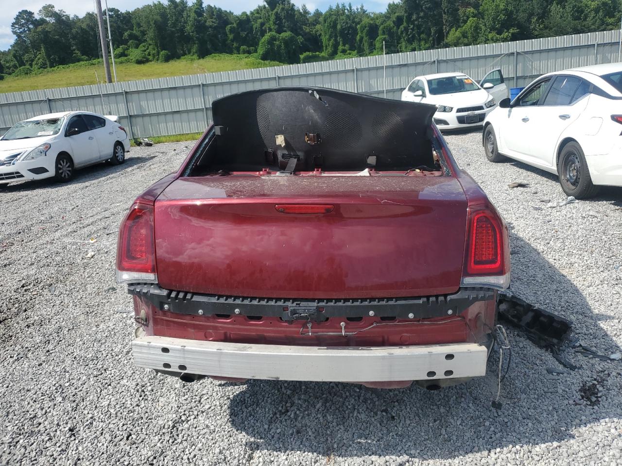 2019 Chrysler 300 Touring VIN: 2C3CCAAG6KH740645 Lot: 65358665