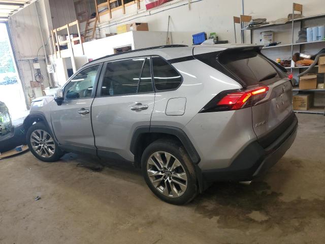  TOYOTA RAV4 2019 Srebrny