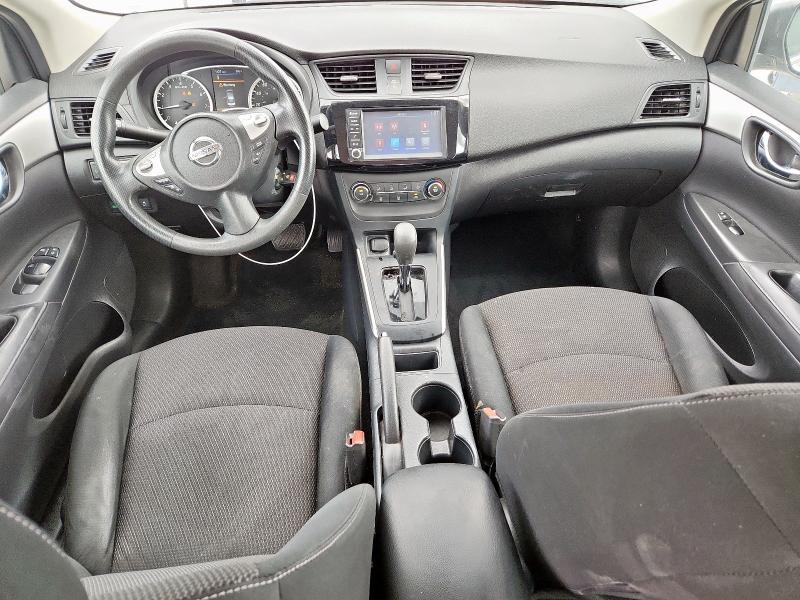  NISSAN SENTRA 2019 Серебристый