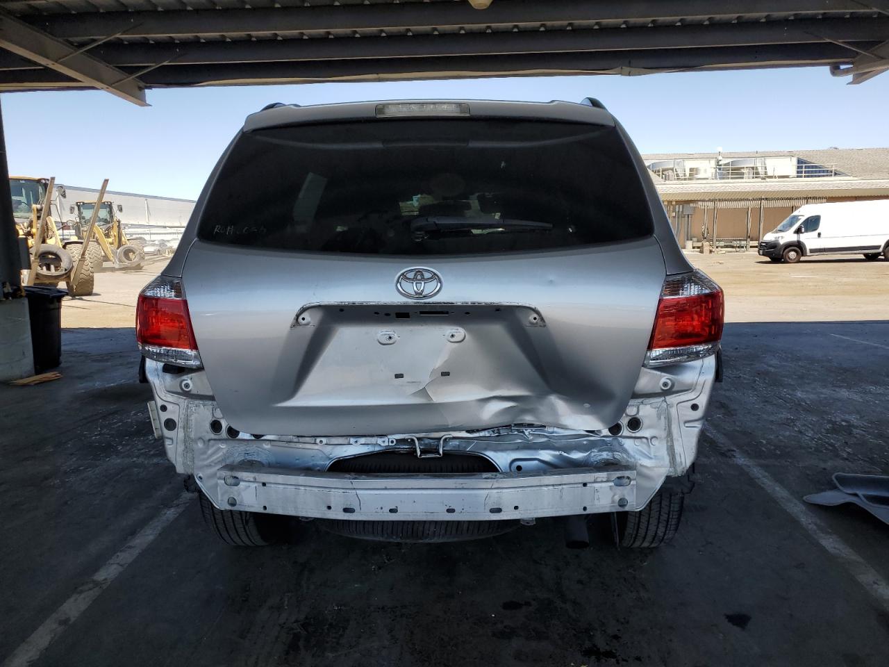 2013 Toyota Highlander Base VIN: 5TDZA3EH4DS031646 Lot: 65588525