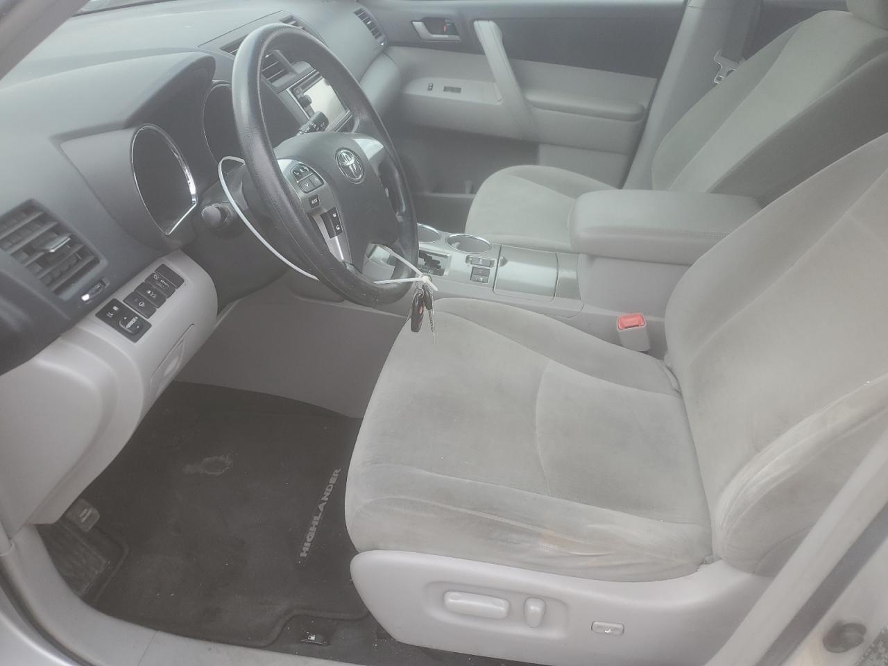 2013 Toyota Highlander Base VIN: 5TDBK3EH7DS258067 Lot: 63045825