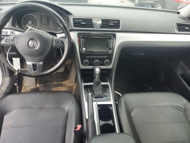  VOLKSWAGEN PASSAT 2012 Silver