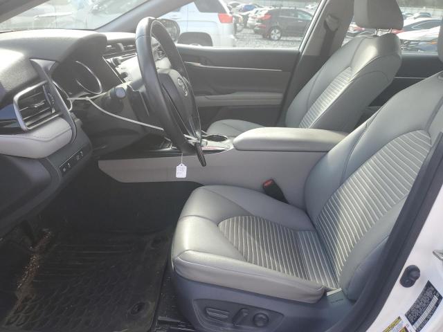  TOYOTA CAMRY 2019 Biały