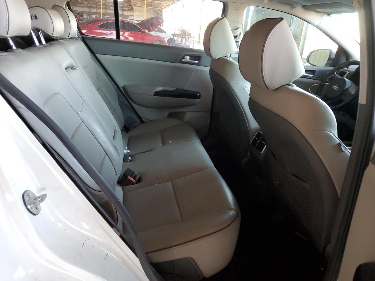 kndpn3ac1j7364253 KNDPN3AC1J7364253 2018 Kia Sportage Ex