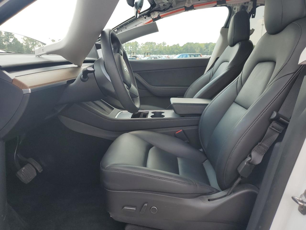 2021 Tesla Model Y VIN: 5YJYGDEEXMF299157 Lot: 63299075