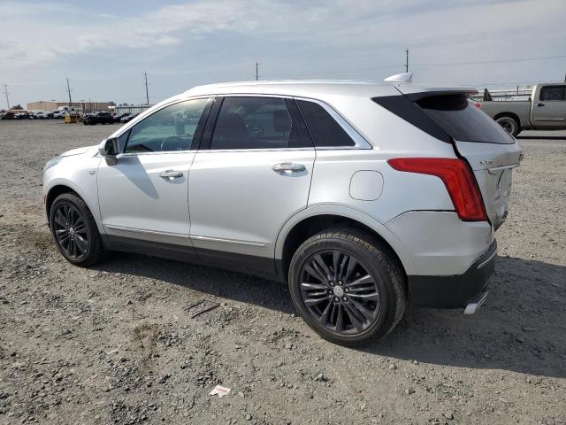  CADILLAC XT5 2019 Srebrny