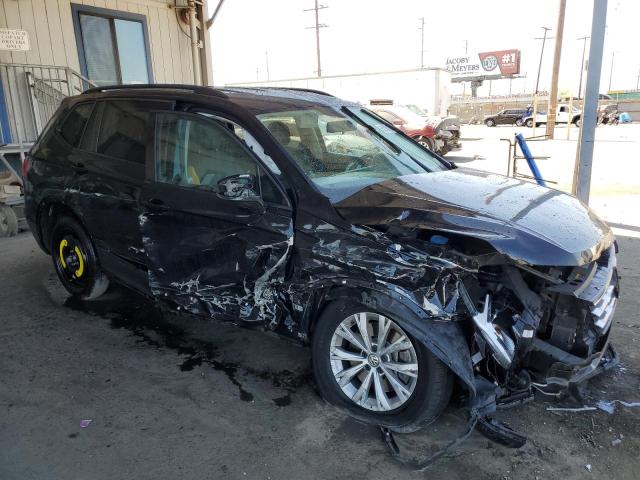  VOLKSWAGEN TIGUAN 2018 Черный