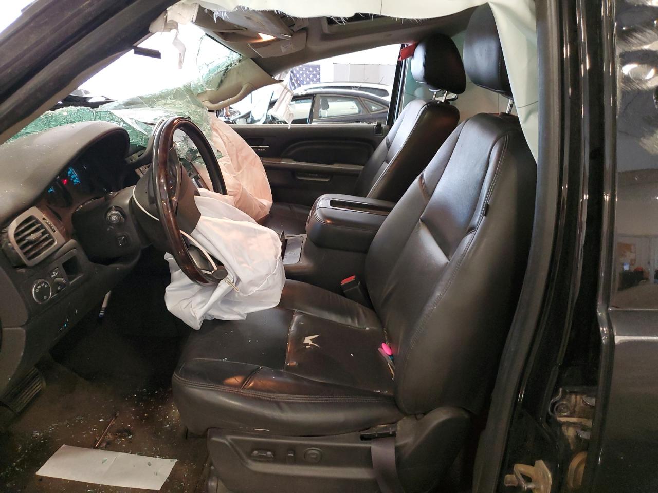 2014 GMC Yukon Xl Denali VIN: 1GKS2MEF5ER232611 Lot: 64832705