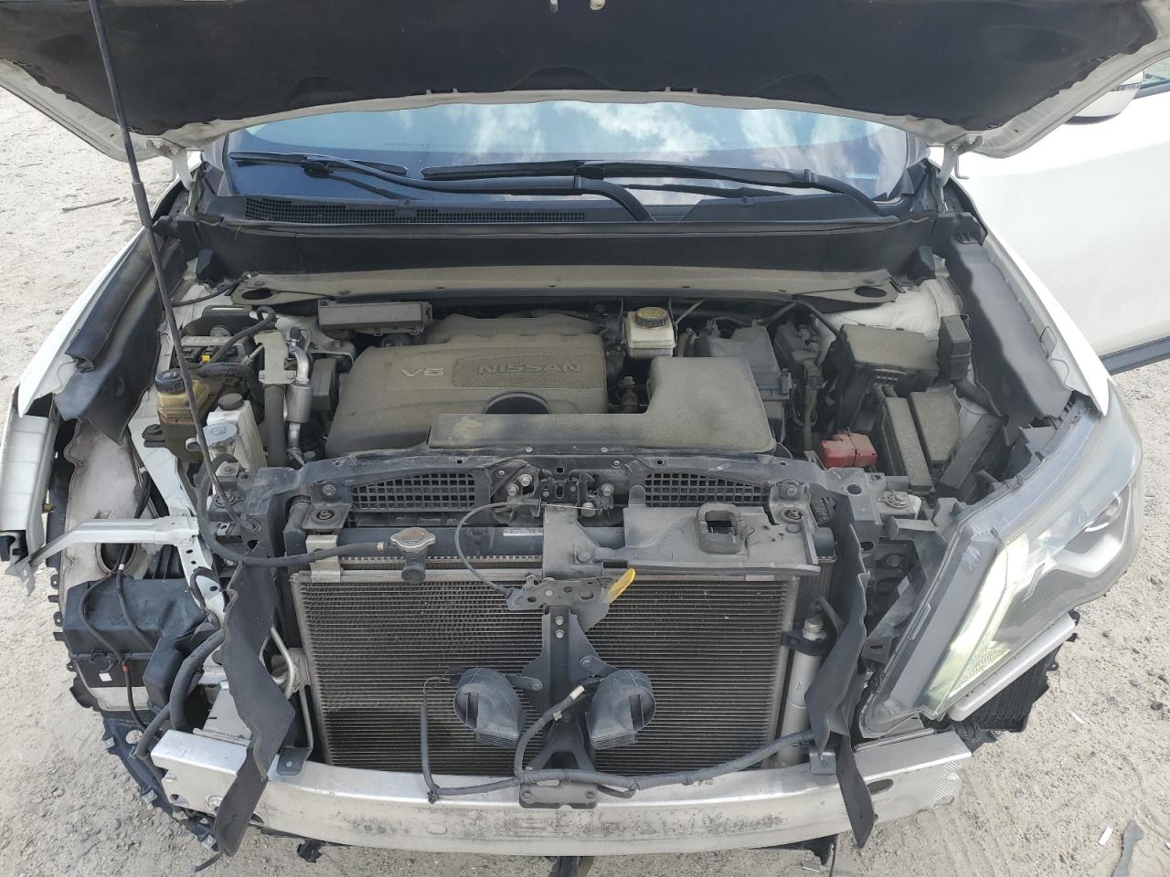2018 Nissan Pathfinder S VIN: 5N1DR2MN0JC604636 Lot: 64260175