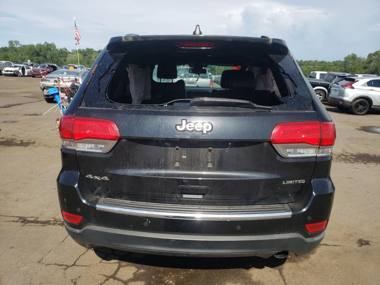 2015 Jeep Grand Cherokee Limited VIN: 1C4RJFBG2FC609258 Lot: 63662825