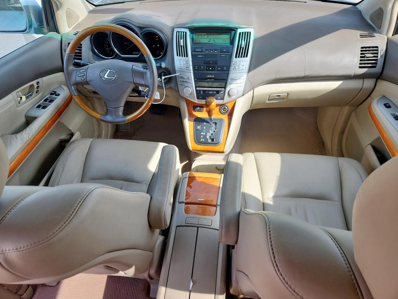 2005 Lexus Rx 330 VIN: 2T2HA31U65C056200 Lot: 65374945