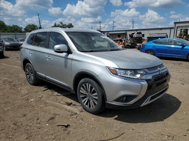  MITSUBISHI OUTLANDER 2020 Srebrny