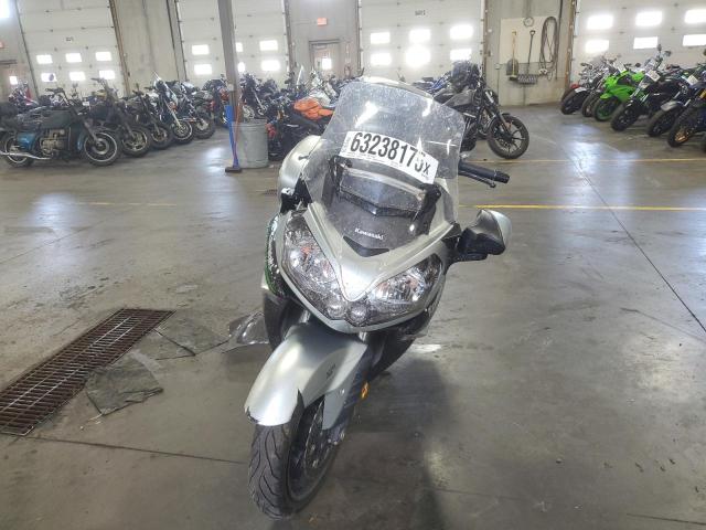  KAWASAKI ZG CONCOUR 2019 Сріблястий