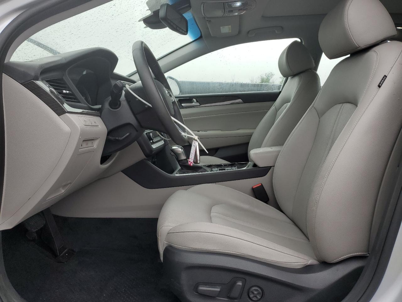 2022 Hyundai Sonata Hybrid VIN: KMHE34L38KA092560 Lot: 64973715
