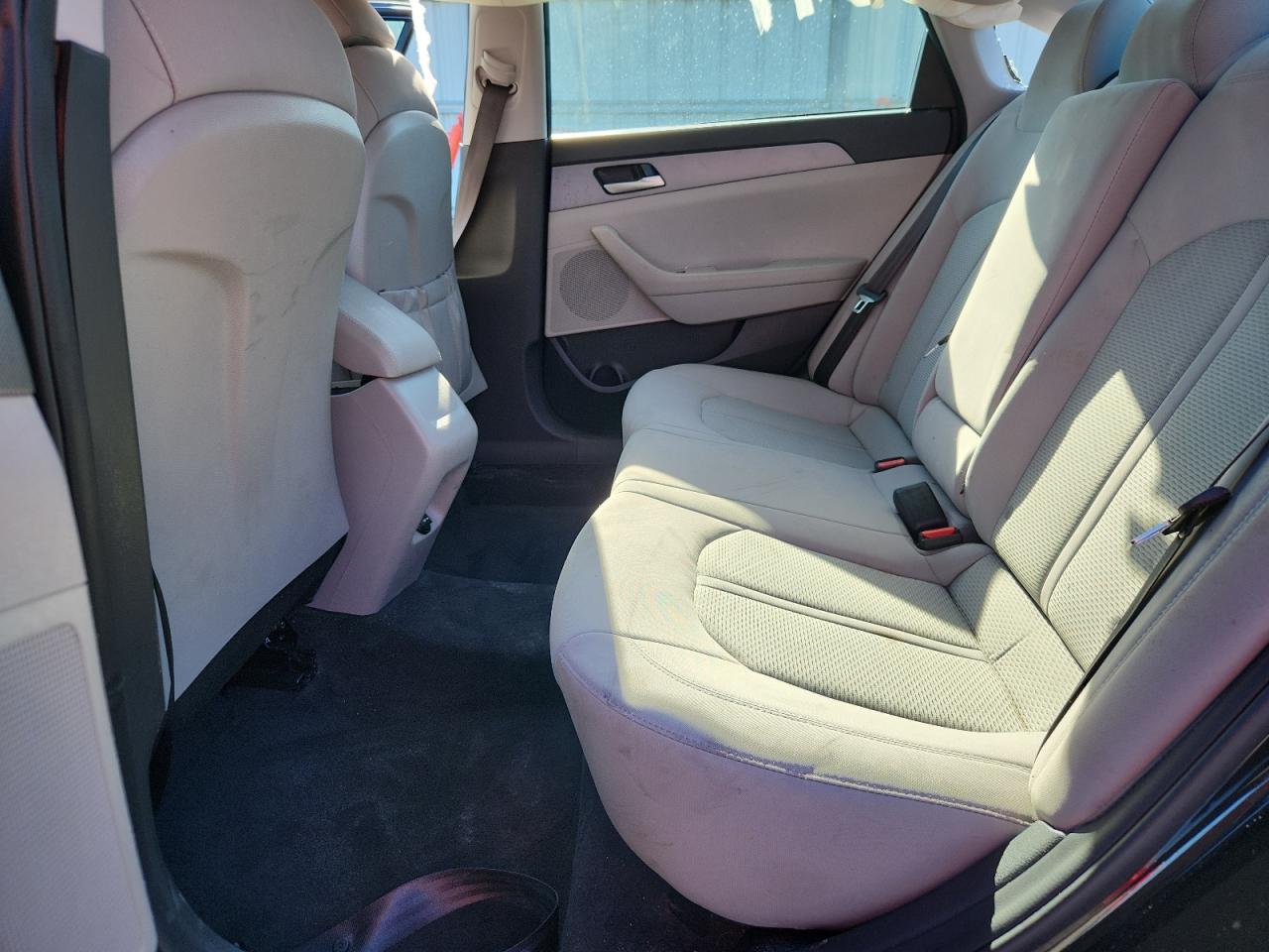 2018 Hyundai Sonata Se VIN: 5NPE24AF2JH611792 Lot: 63606605