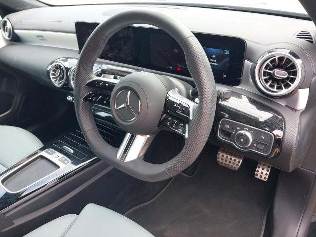 2024 MERCEDES BENZ CLA 200 AM