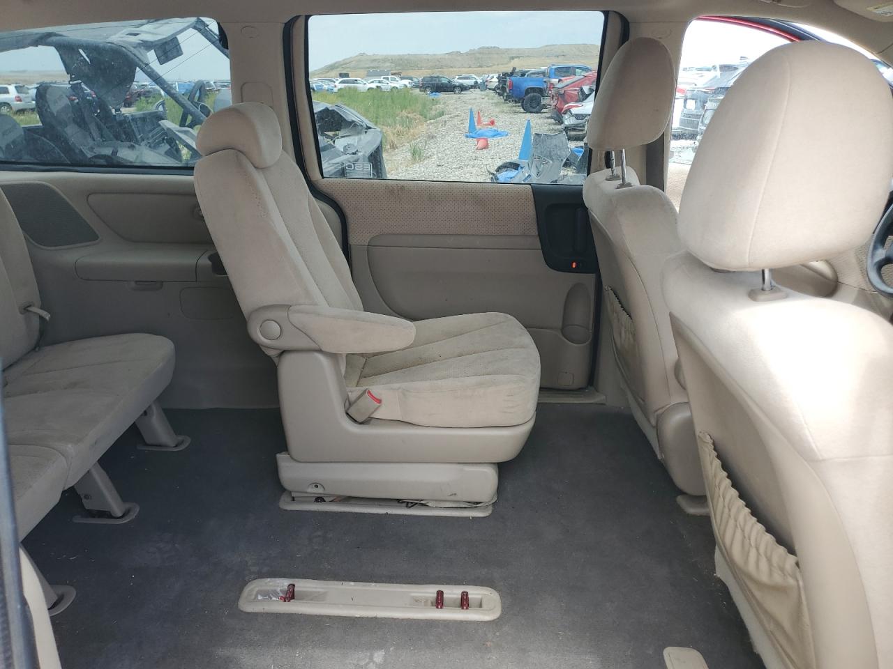 2008 Hyundai Entourage Gls VIN: KNDMC233286051843 Lot: 63221315