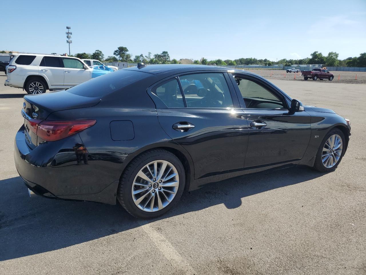 2019 Infiniti Q50 Luxe VIN: JN1EV7AR7KM557810 Lot: 64516105