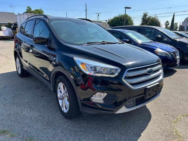  FORD ESCAPE 2018 Czarny