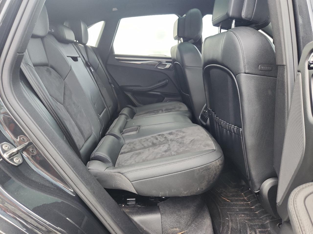 2019 Porsche Macan VIN: WP1AA2A51KLB07498 Lot: 63917095