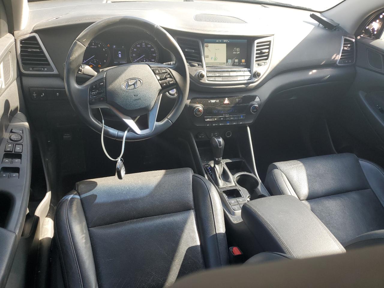 2017 Hyundai Tucson Limited VIN: KM8J3CA43HU460977 Lot: 63550835