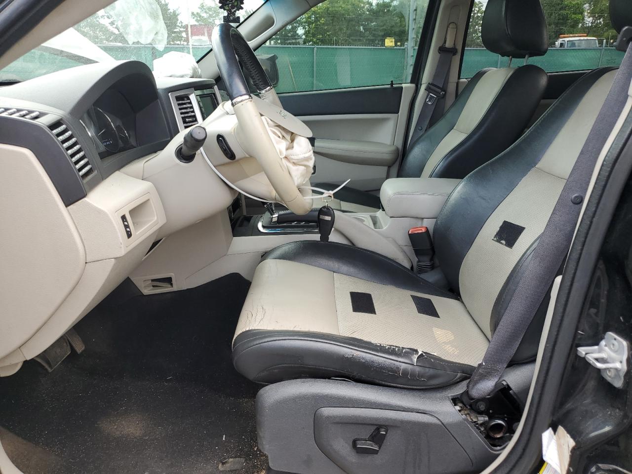 2008 Jeep Grand Cherokee Limited VIN: 1J8HR58298C177807 Lot: 64011755