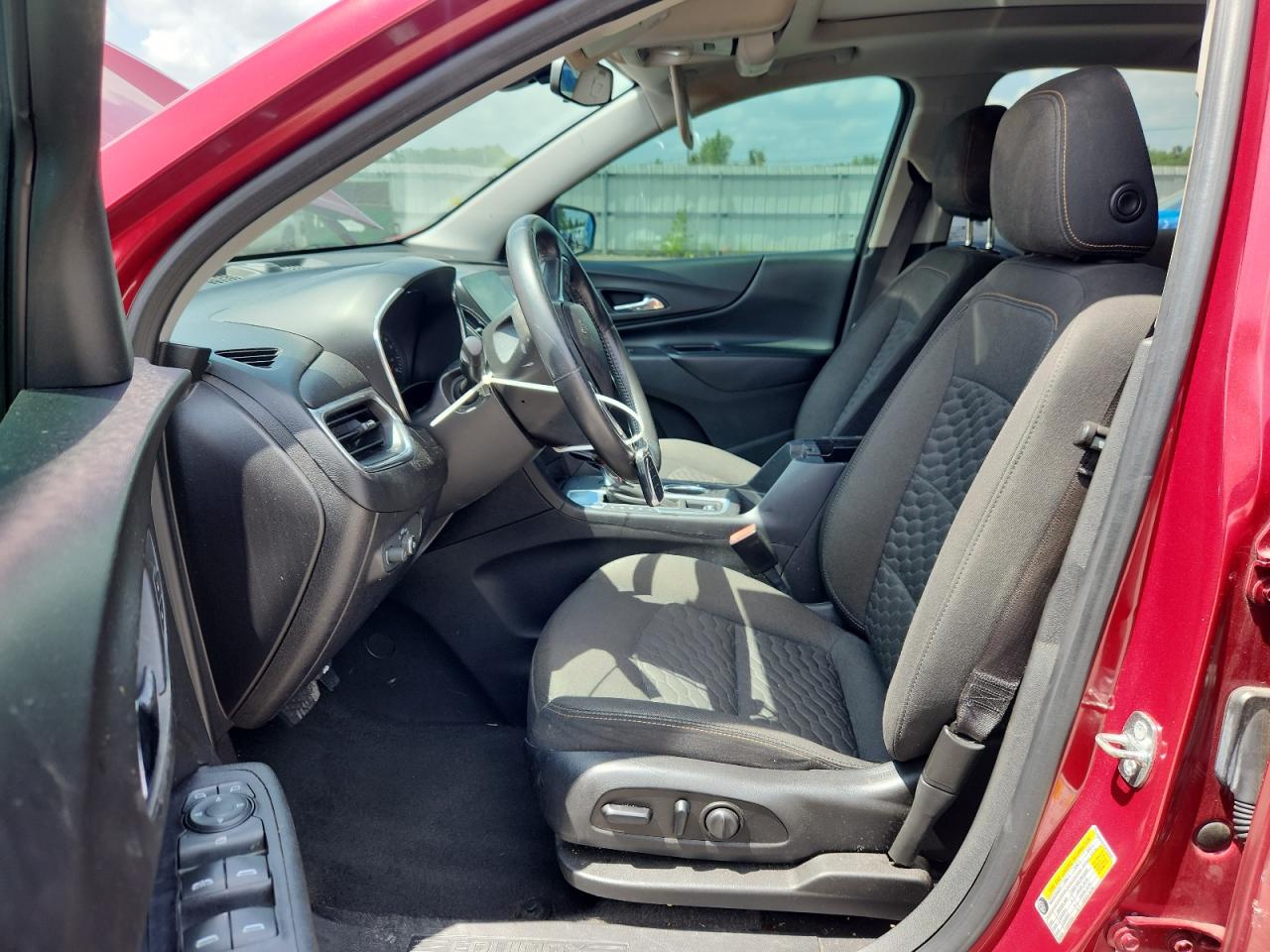 2018 Chevrolet Equinox Lt VIN: 2GNAXJEV4J6120832 Lot: 62751325