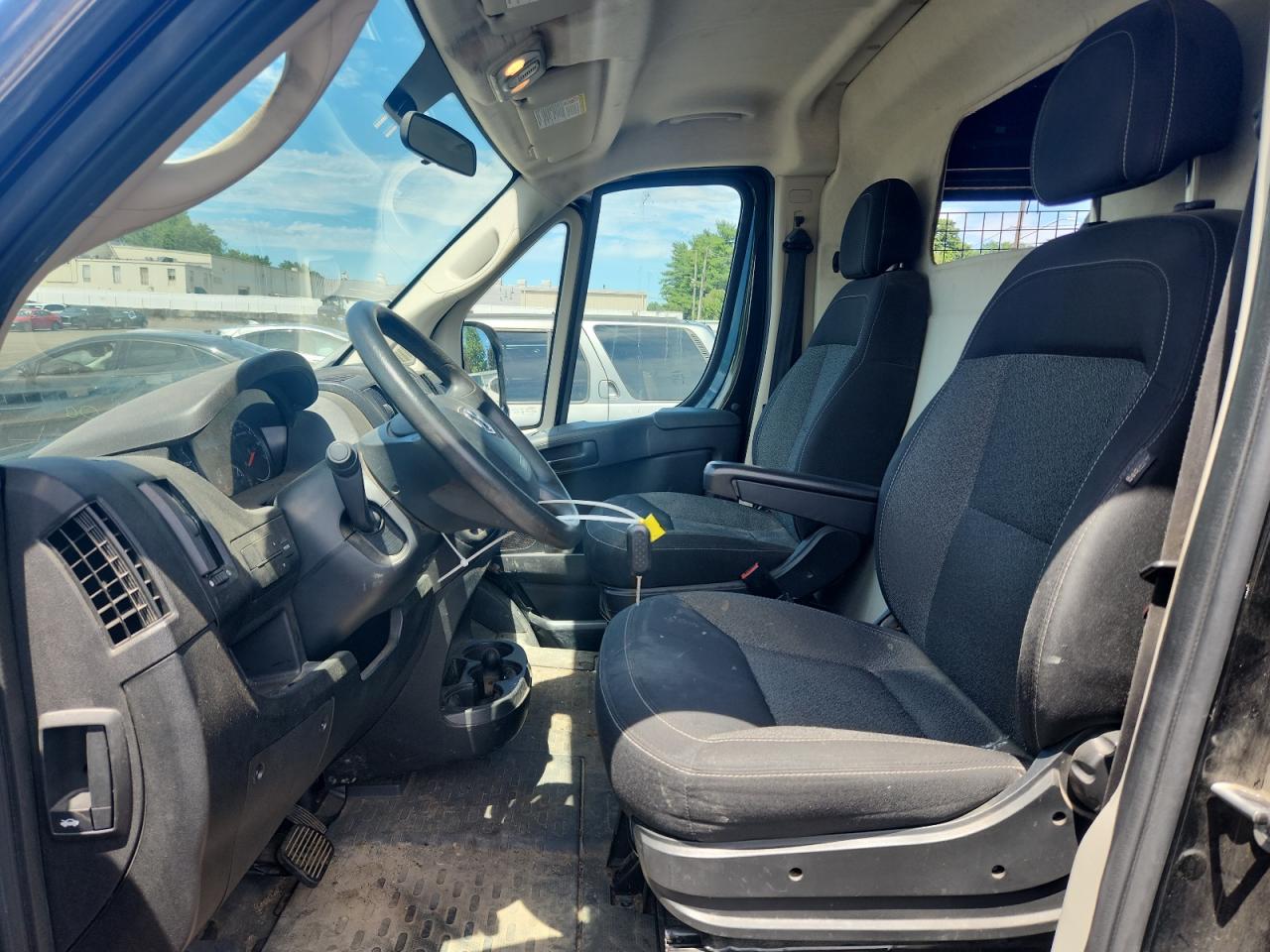 2018 Ram 1500 Promaster VIN: 3C6TRVNG3JE117917 Lot: 64737075