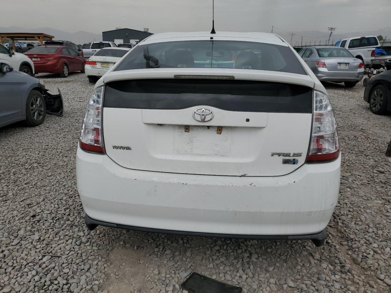 2008 Toyota Prius VIN: JTDKB20U383401411 Lot: 65023035