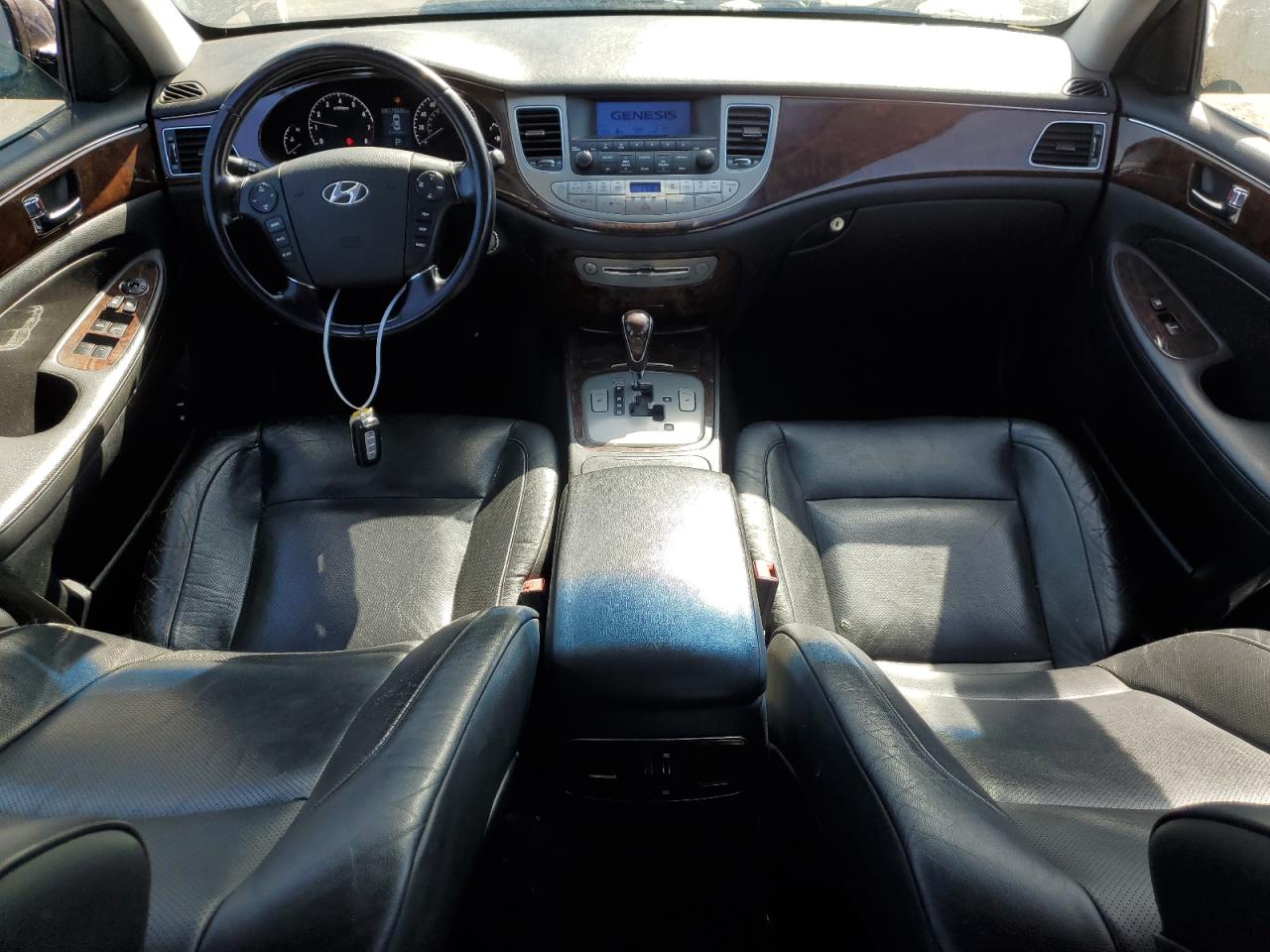 2009 Hyundai Genesis 3.8L VIN: KMHGC46E39U040669 Lot: 64126285