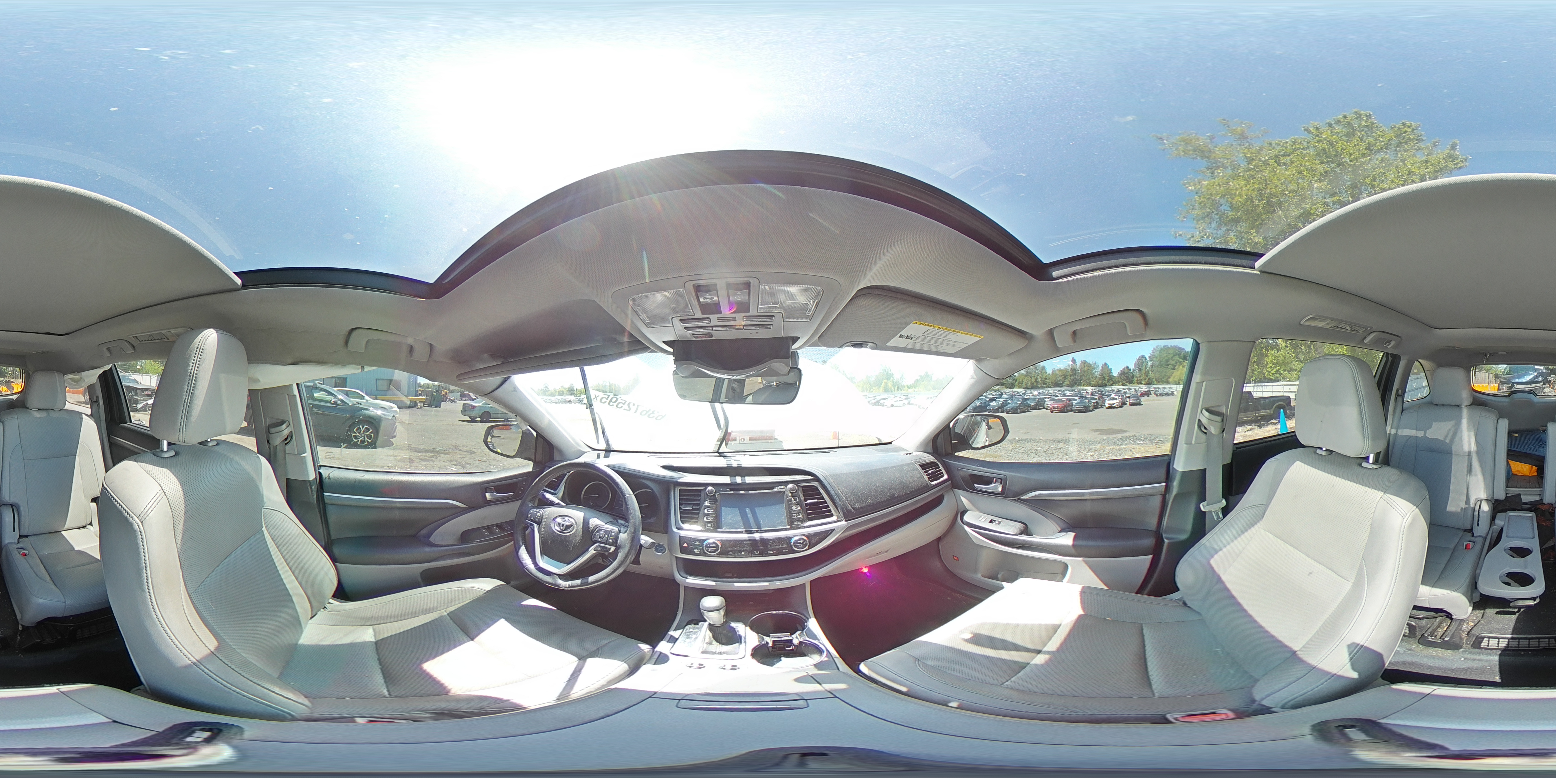 2017 Toyota Highlander Hybrid Limited VIN: 5TDDGRFH6HS025380 Lot: 63672595