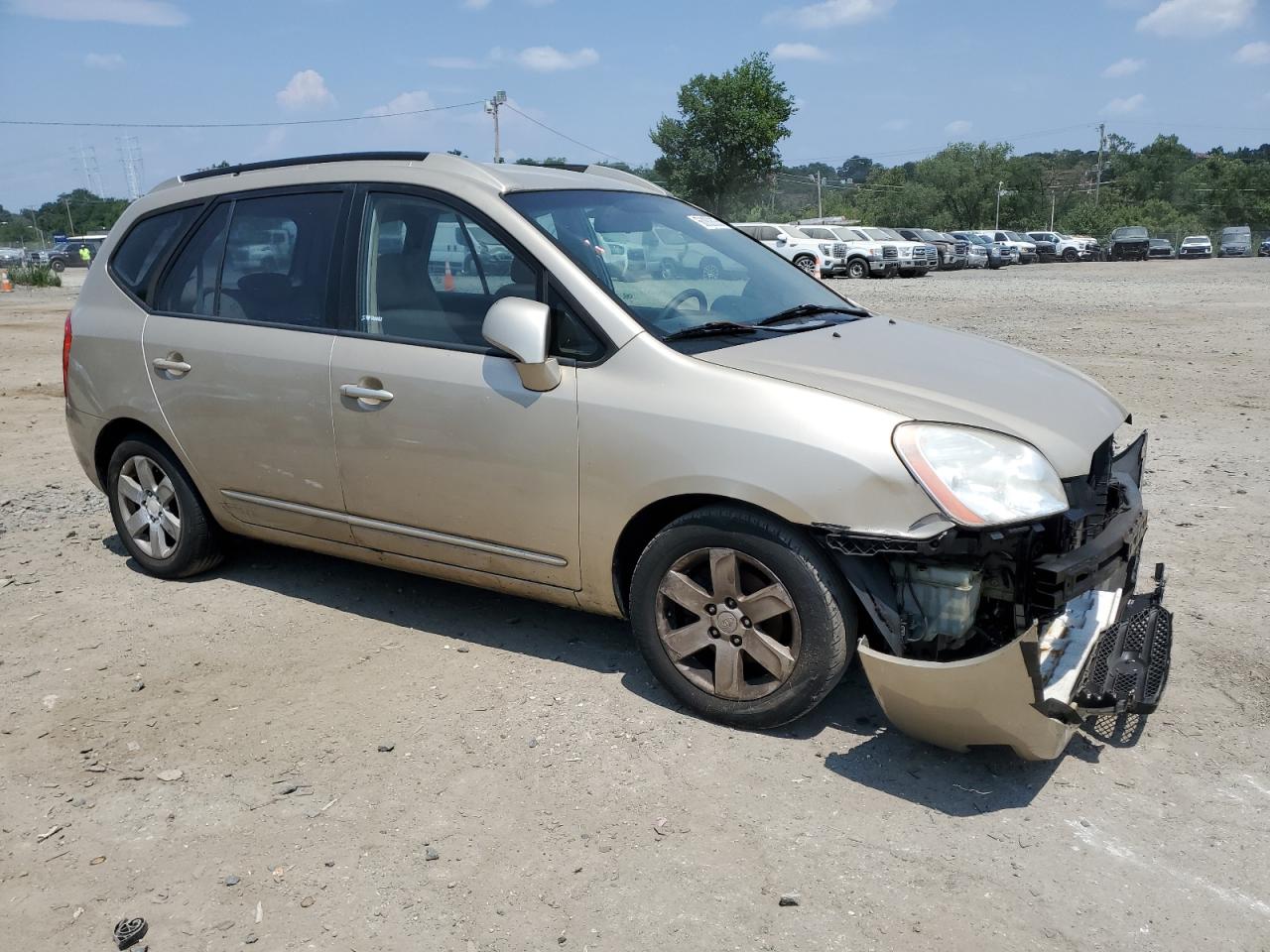 2007 Kia Rondo Base VIN: KNAFG525277036024 Lot: 65280605