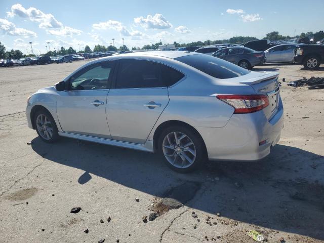 Sedans NISSAN SENTRA 2015 Srebrny