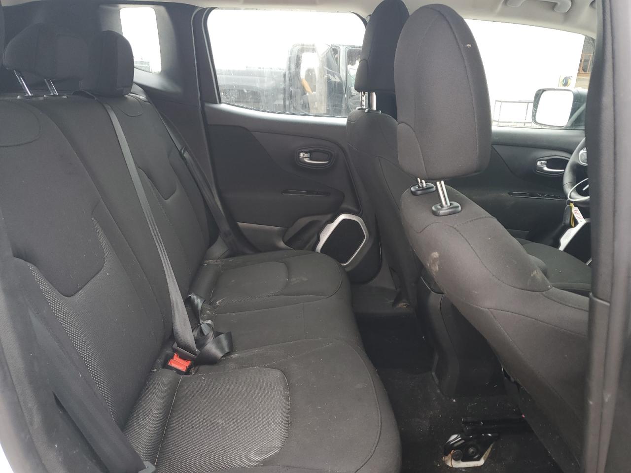 2018 Jeep Renegade Sport VIN: ZACCJBAB3JPH77600 Lot: 63638375