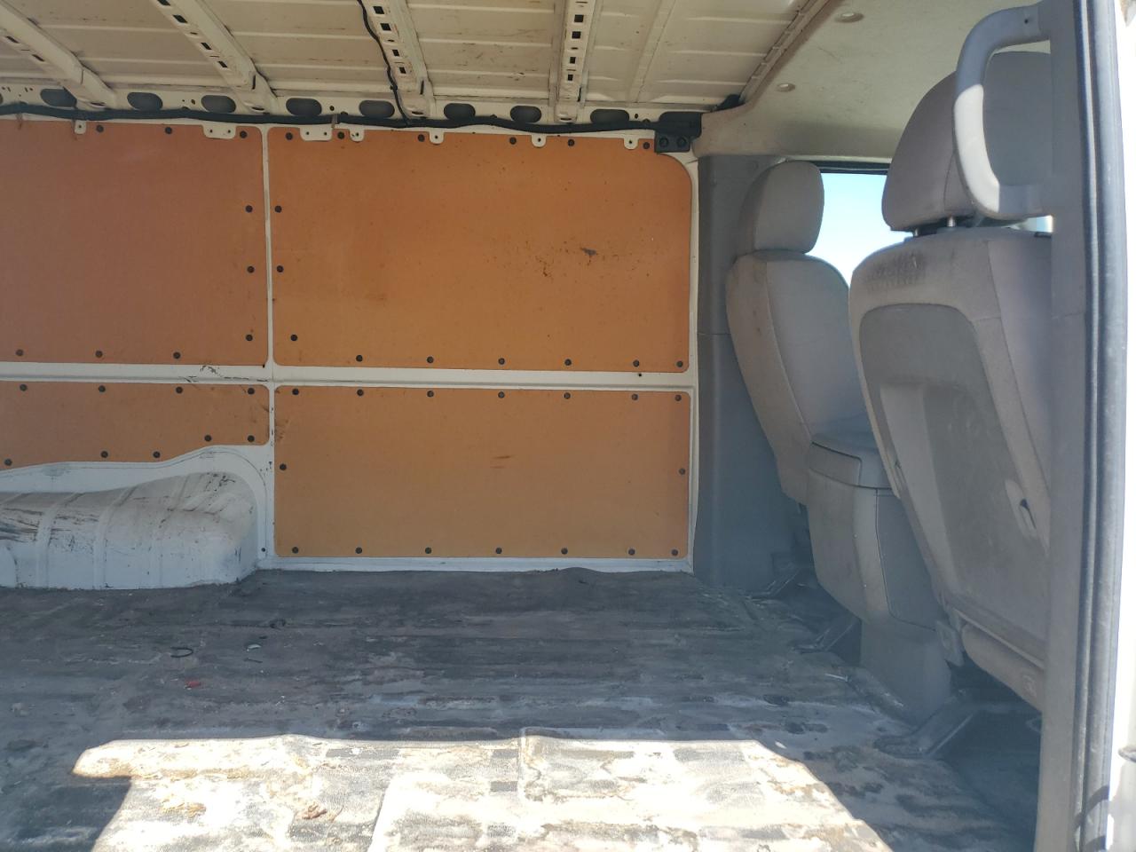 1n6af0ky8fn808482 1N6AF0KY8FN808482 2015 Nissan Nv 2500